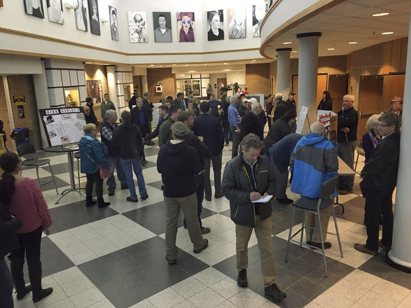 Residents ask DEP to deny landfill permit lobby